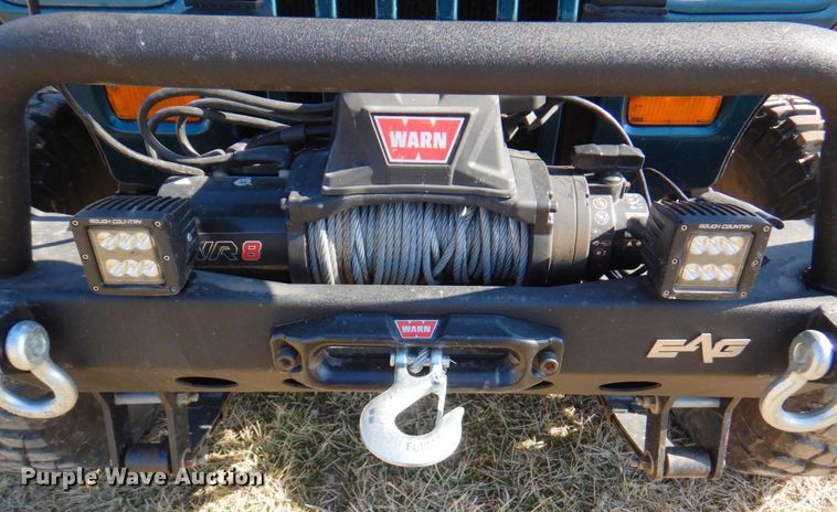 image for item DN1343 1995 Jeep Wrangler  SUV