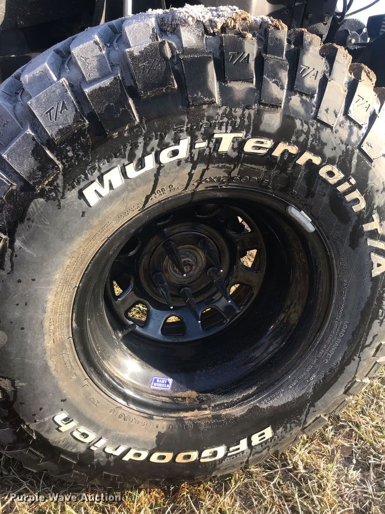 image for item DN1343 1995 Jeep Wrangler  SUV