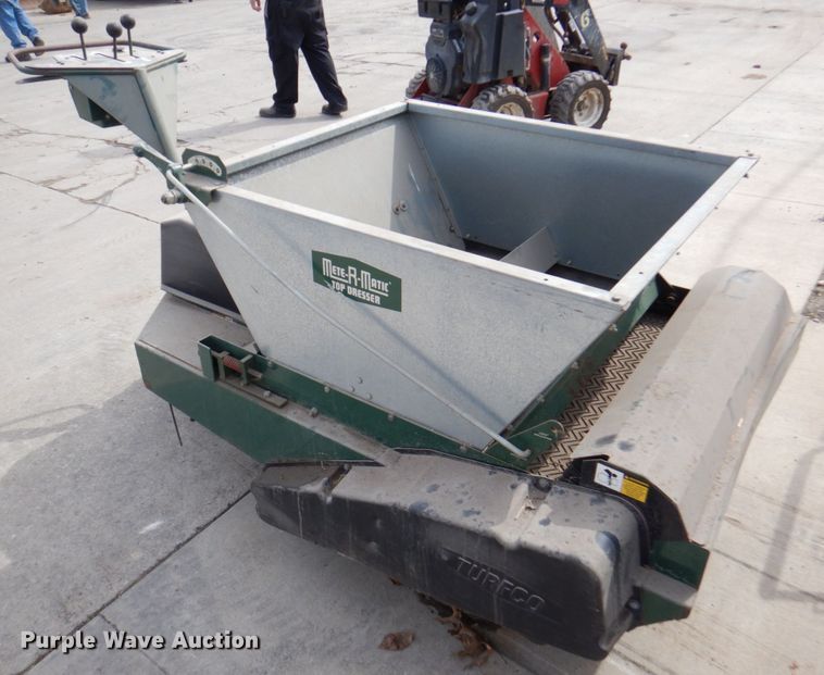 image for item DN1376 Turfco F15B Metermatic  top dresser