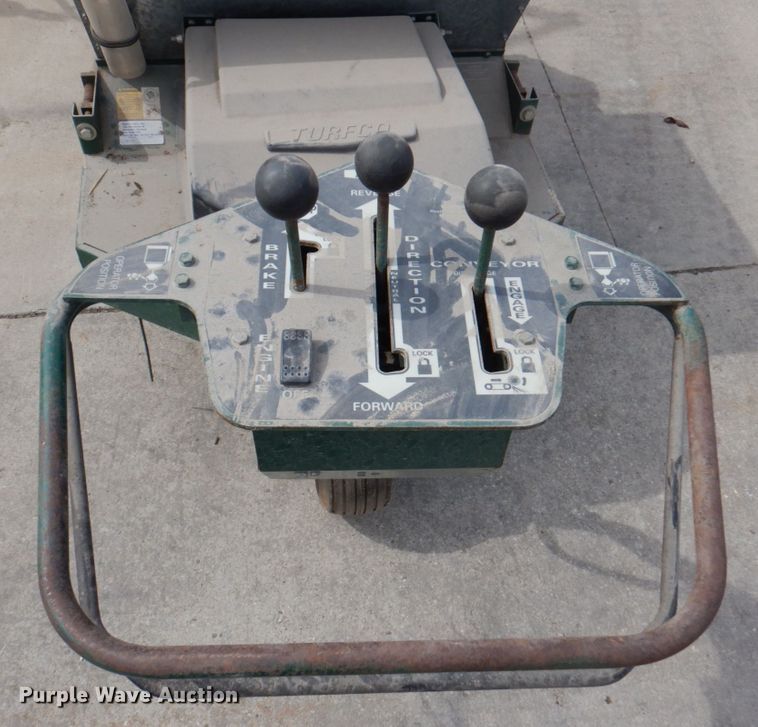 image for item DN1376 Turfco F15B Metermatic  top dresser