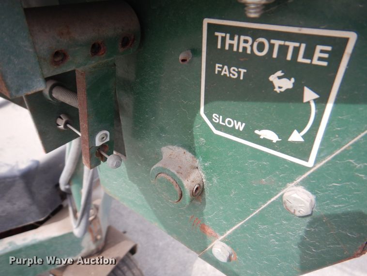 image for item DN1376 Turfco F15B Metermatic  top dresser