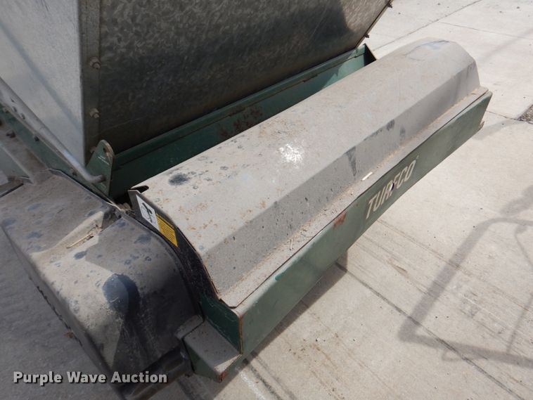 image for item DN1376 Turfco F15B Metermatic  top dresser