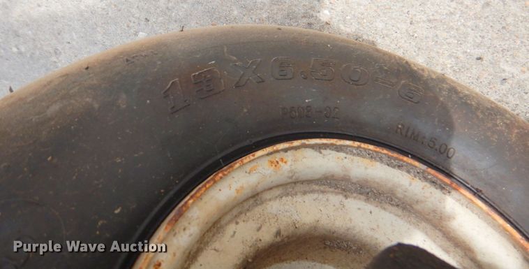 image for item DN1376 Turfco F15B Metermatic  top dresser