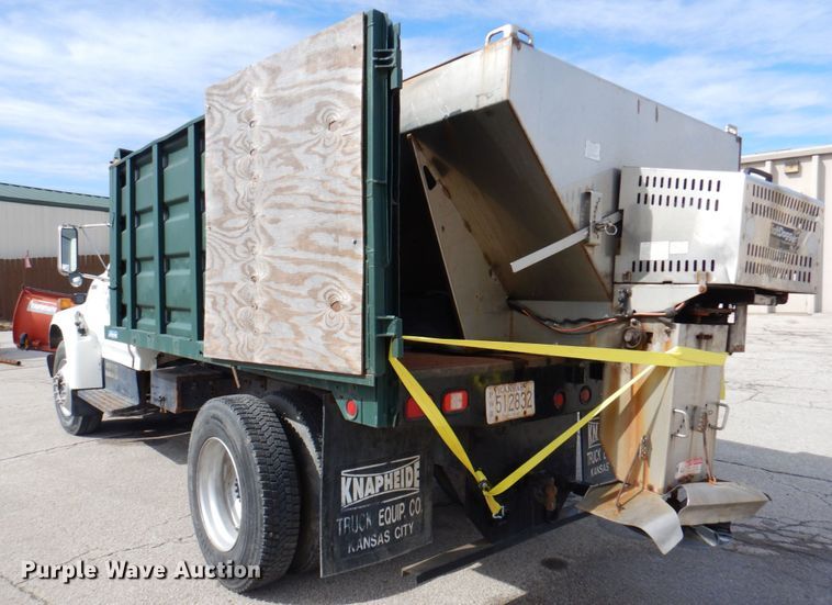 image for item DN1377 1995 Ford F800  dump truck