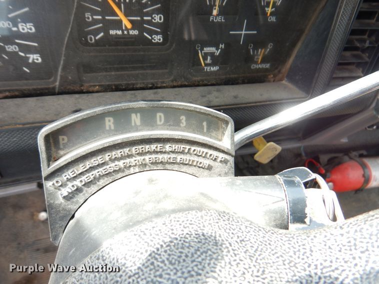 image for item DN1377 1995 Ford F800  dump truck