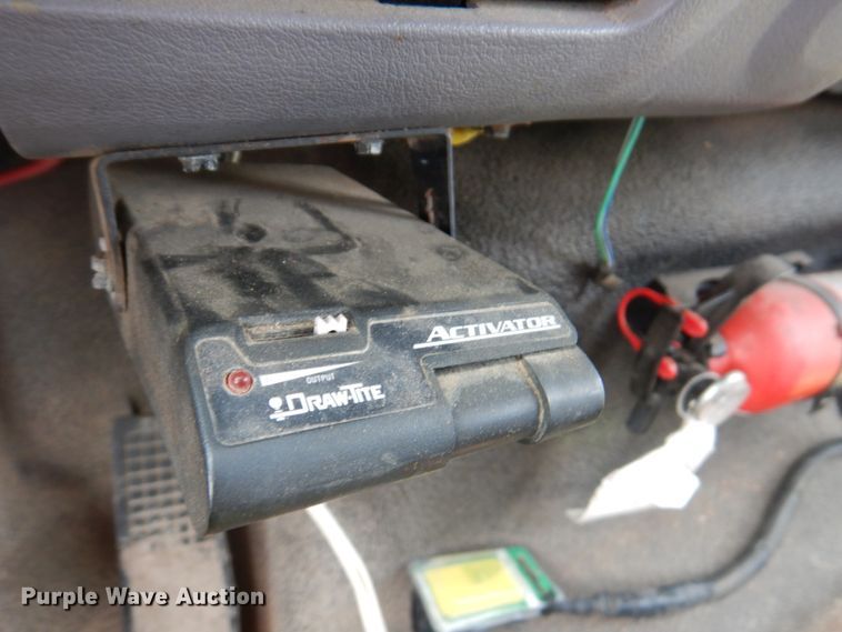 image for item DN1377 1995 Ford F800  dump truck