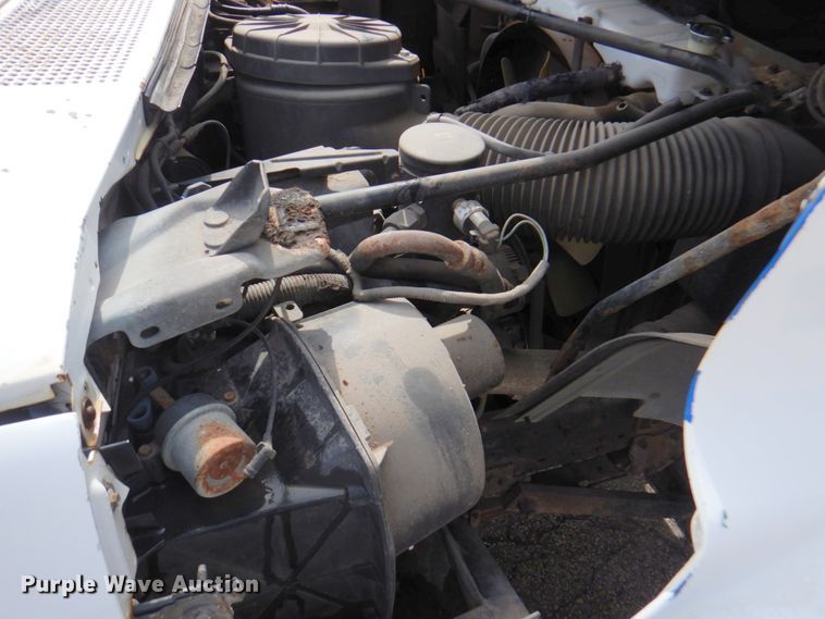 image for item DN1377 1995 Ford F800  dump truck