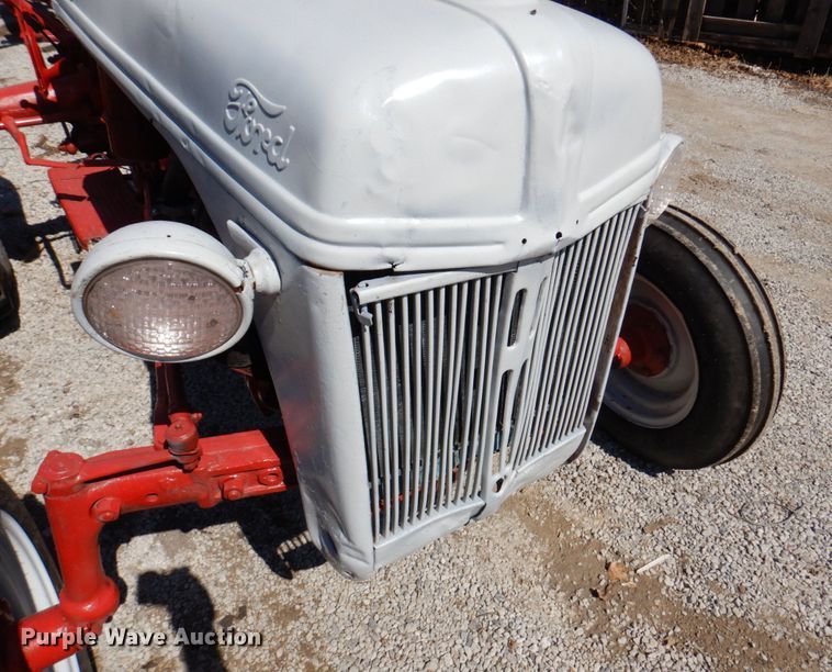 image for item DN1425 Ford  tractor
