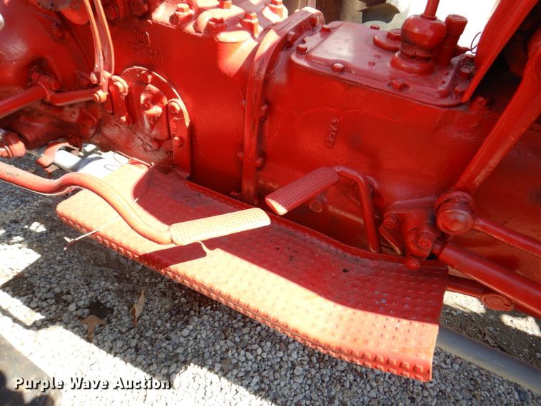 image for item DN1425 Ford  tractor