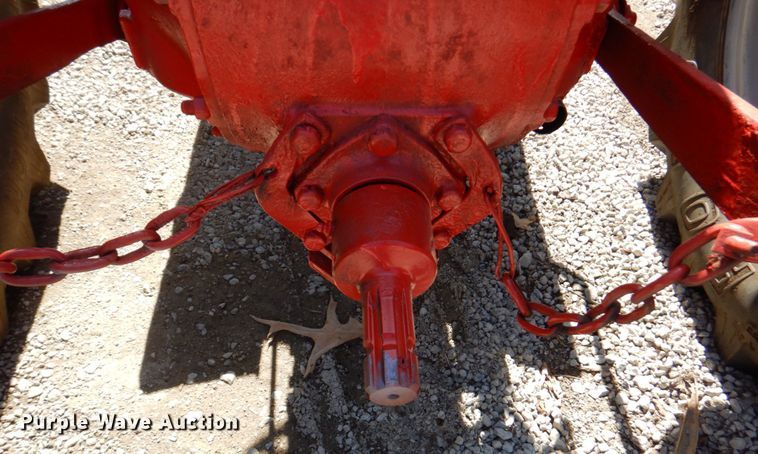 image for item DN1425 Ford  tractor