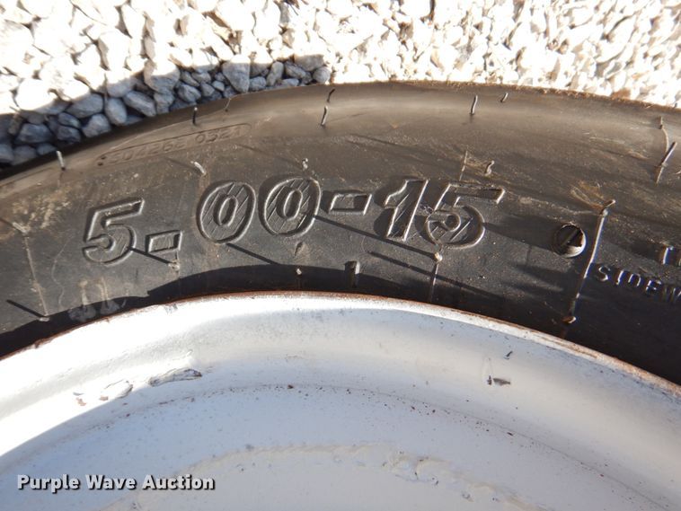 image for item DN1425 Ford  tractor