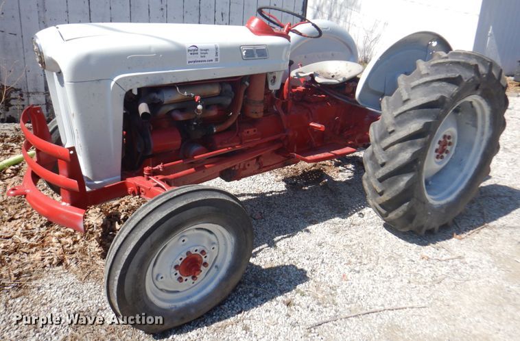 image for item DN1427 Ford  tractor