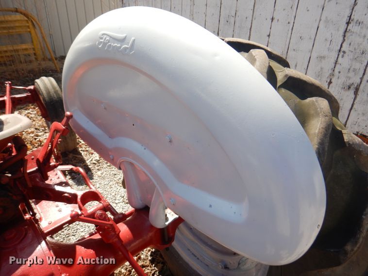 image for item DN1427 Ford  tractor