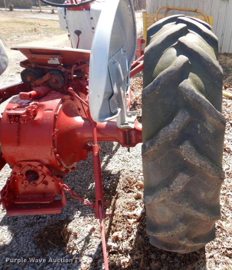 image for item DN1427 Ford  tractor