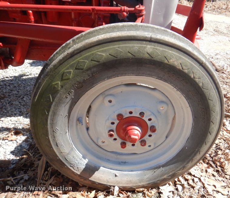 image for item DN1427 Ford  tractor