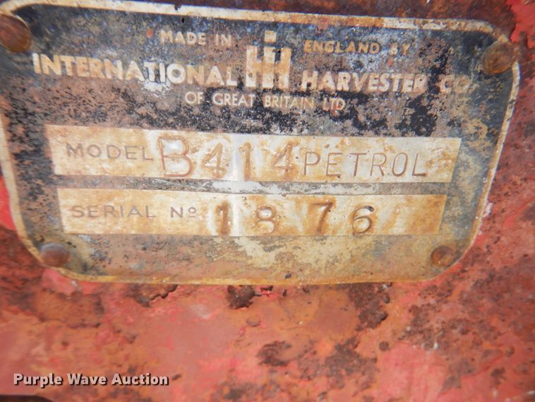 image for item DN1432 International B414  tractor