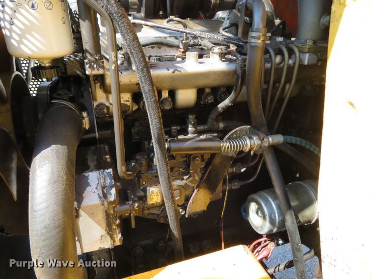 image for item DN7915 2005 Vermeer BC1000XL  wood chipper