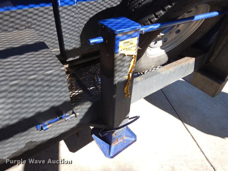 image for item DR1117 2003 Titan  dump trailer