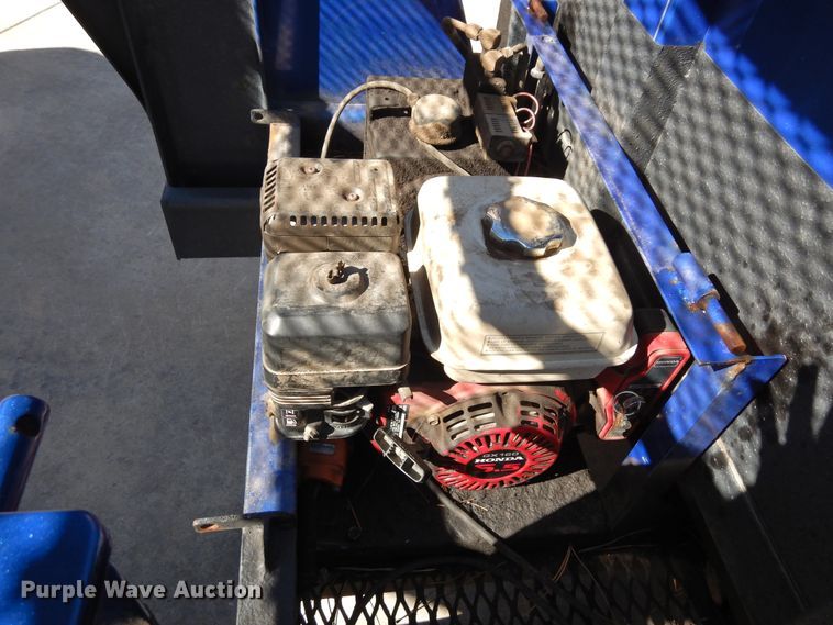 image for item DR1117 2003 Titan  dump trailer