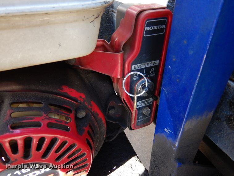 image for item DR1117 2003 Titan  dump trailer