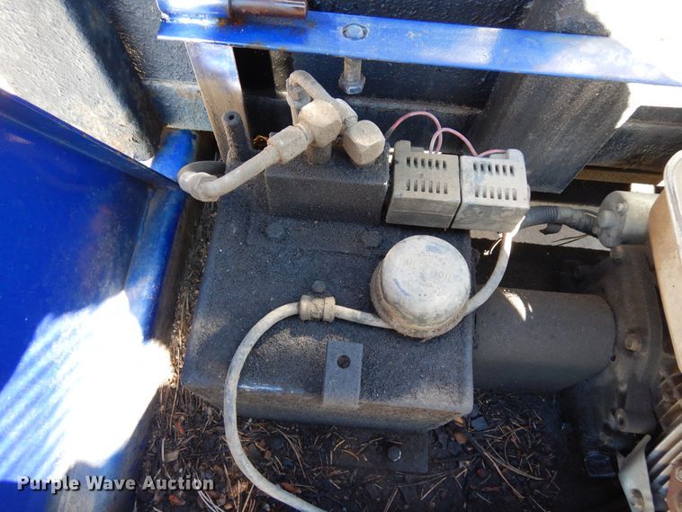 image for item DR1117 2003 Titan  dump trailer