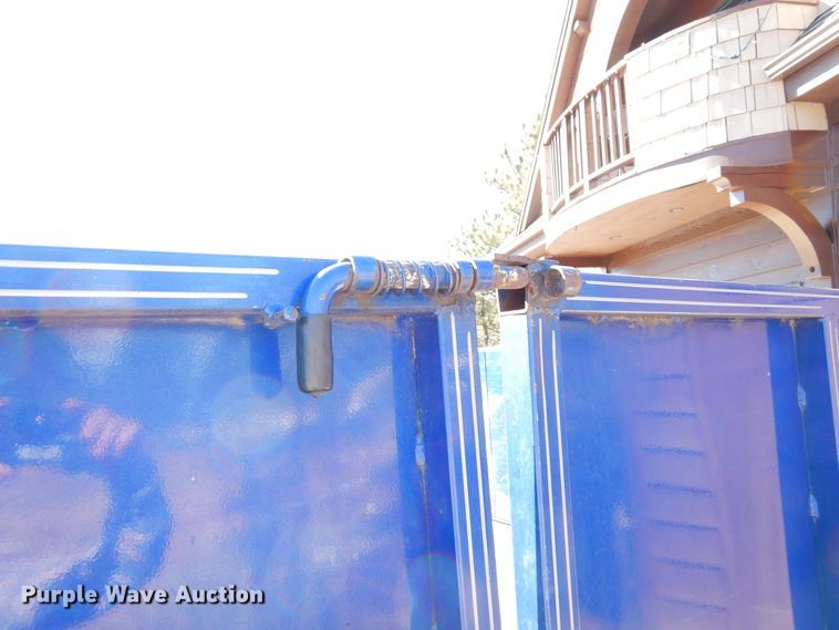 image for item DR1117 2003 Titan  dump trailer