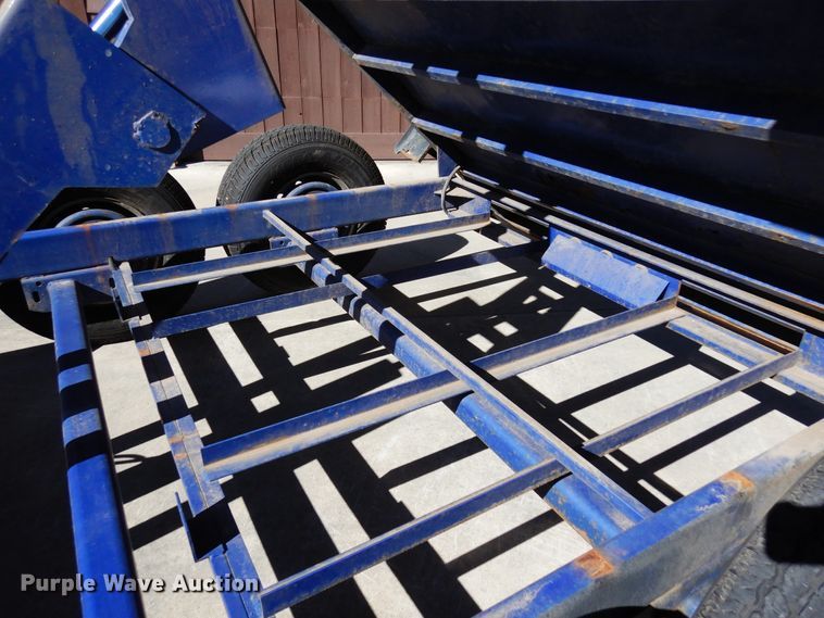 image for item DR1117 2003 Titan  dump trailer