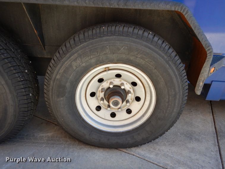 image for item DR1117 2003 Titan  dump trailer