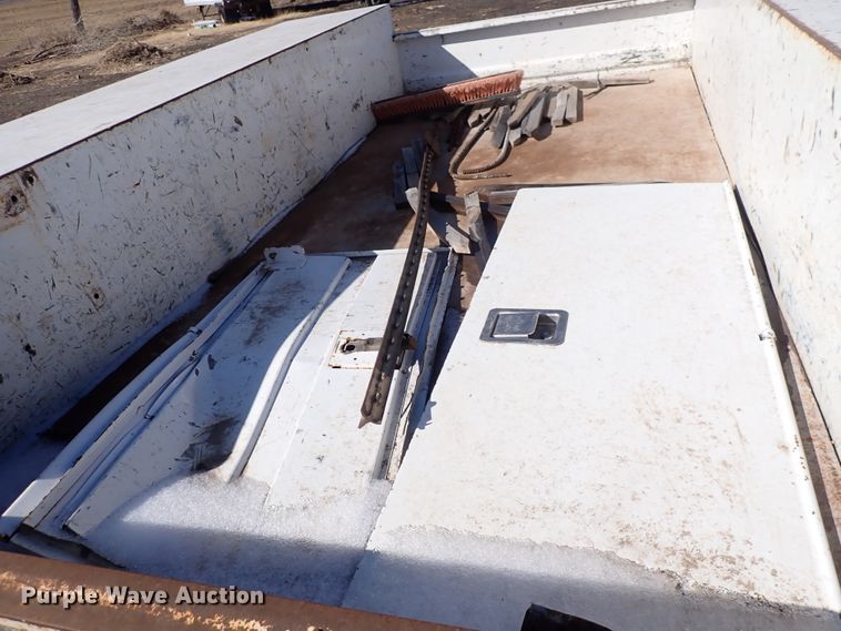 image for item DS7026 Utility bed