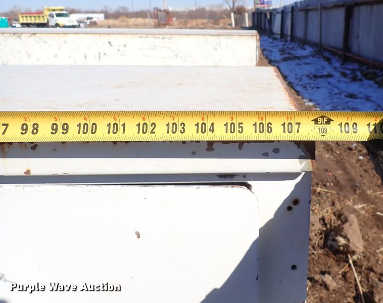 image for item DS7026 Utility bed