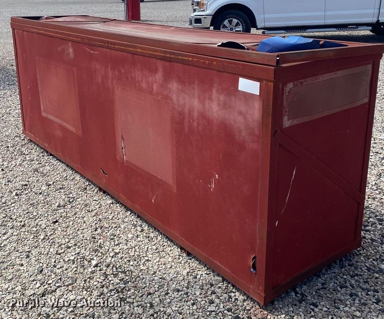 image for item EY9789 Canvas storage building