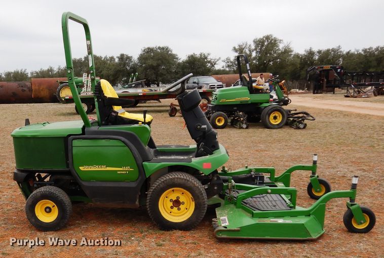 image for item EY9791 John Deere 1445 Series II  lawn mower