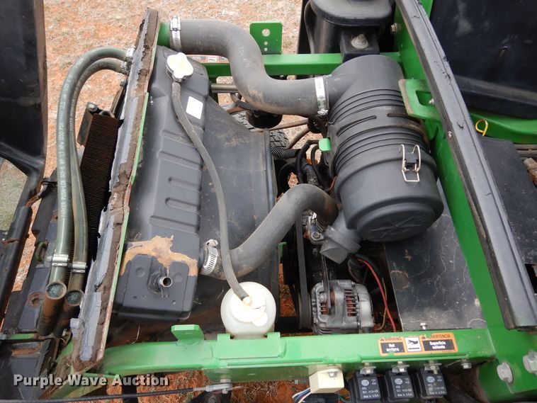 image for item EY9791 John Deere 1445 Series II  lawn mower