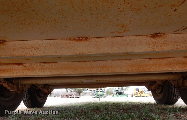 image for item EY9800 2003 TCLLC Powledge  utility trailer