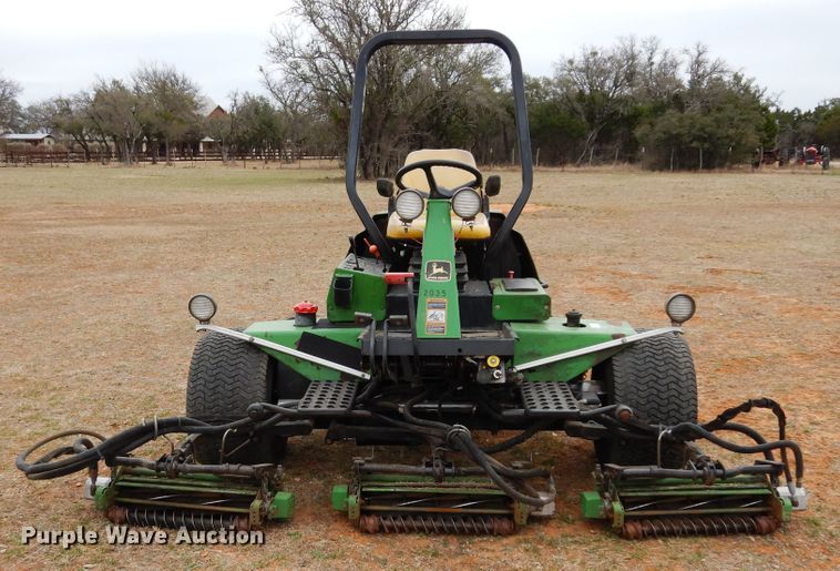 image for item EY9803 John Deere 3215B  reel mower