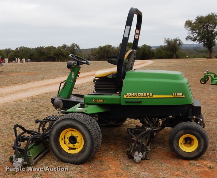 image for item EY9803 John Deere 3215B  reel mower