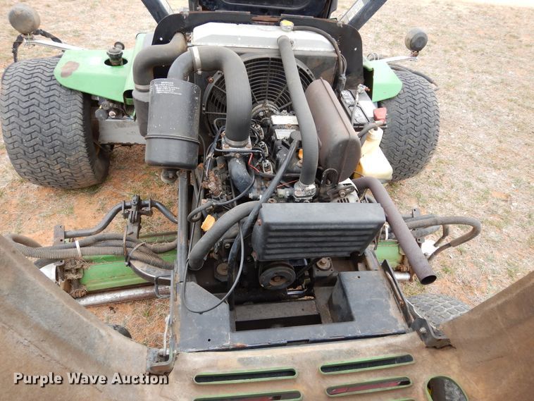 image for item EY9803 John Deere 3215B  reel mower