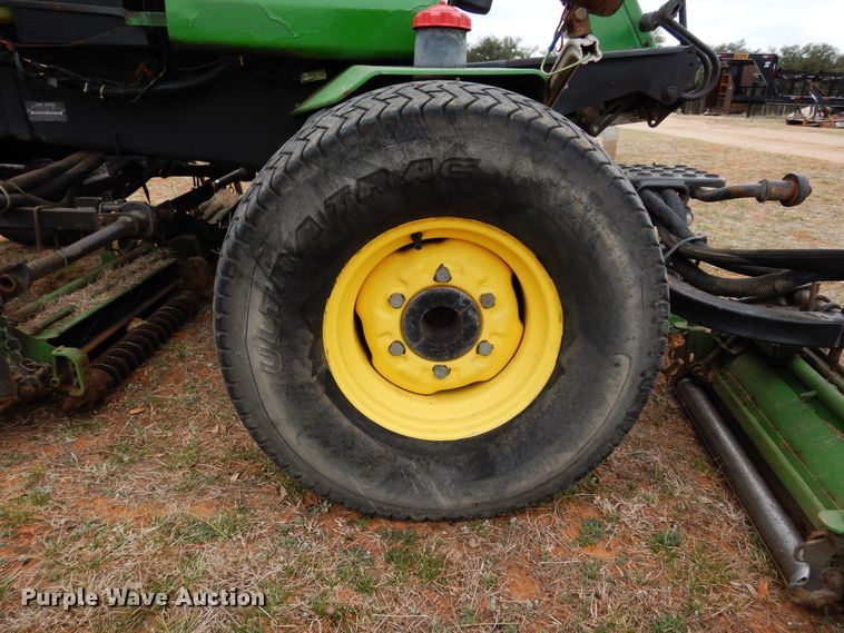 image for item EY9803 John Deere 3215B  reel mower