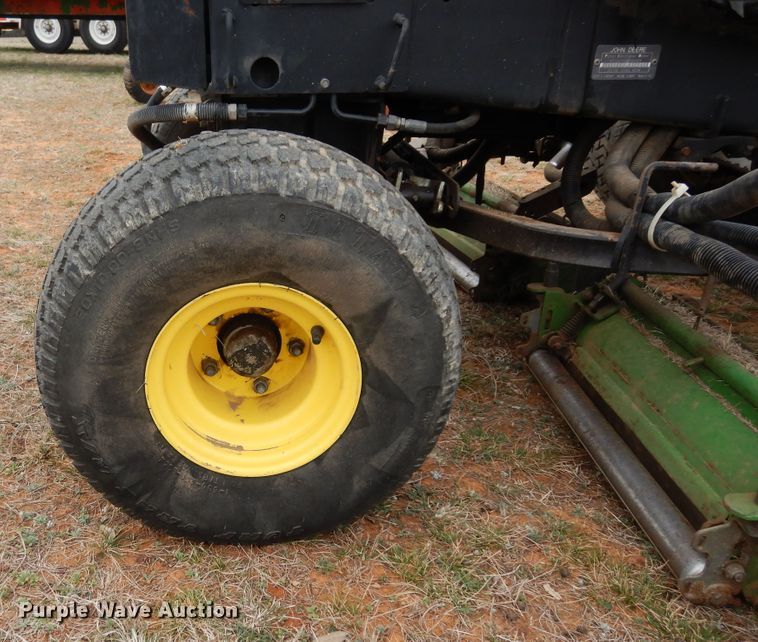 image for item EY9803 John Deere 3215B  reel mower