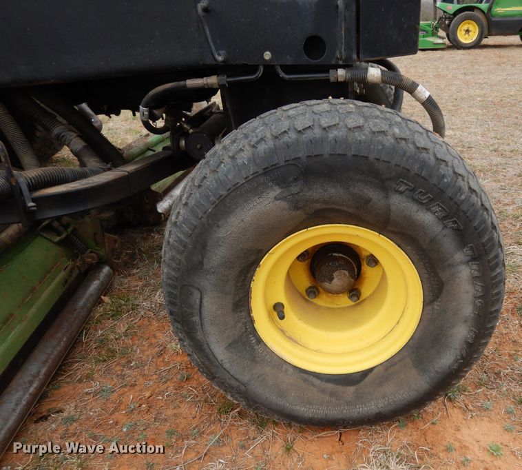 image for item EY9803 John Deere 3215B  reel mower