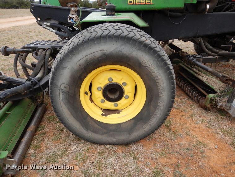 image for item EY9803 John Deere 3215B  reel mower