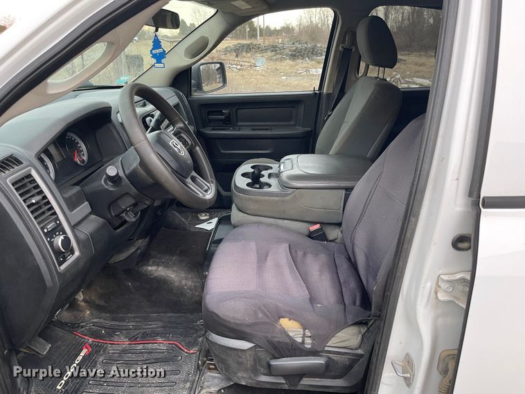 image for item FV9257 2014 Dodge Ram 1500  Crew Cab pickup truck