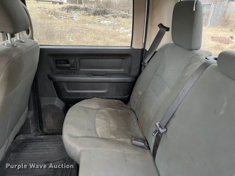 image for item FV9257 2014 Dodge Ram 1500  Crew Cab pickup truck