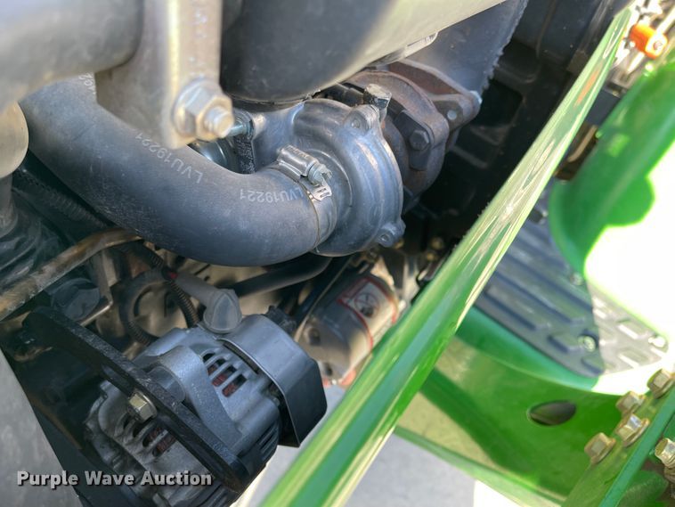 image for item FV9281 2010 John Deere 3038E  MFWD tractor