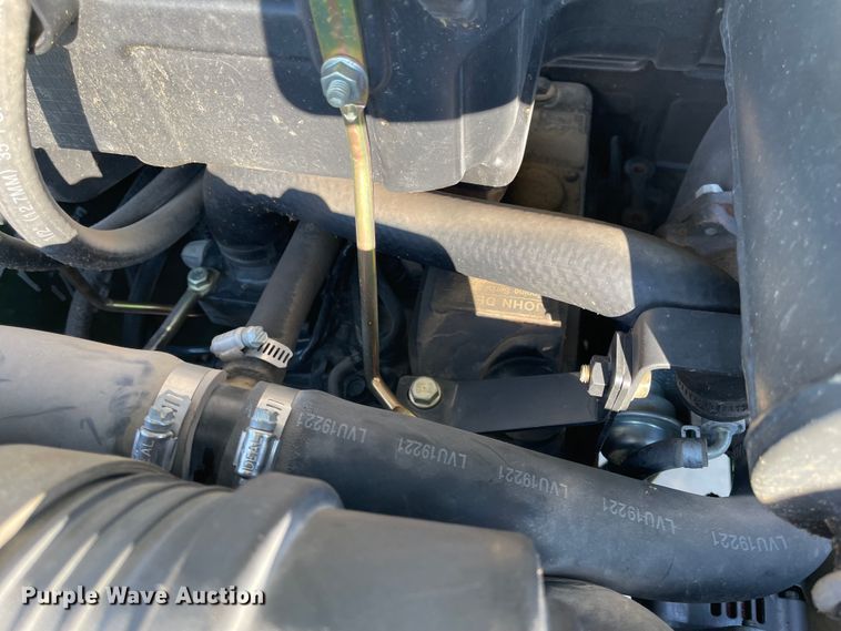 image for item FV9281 2010 John Deere 3038E  MFWD tractor