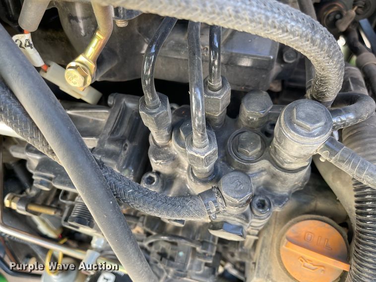 image for item FV9281 2010 John Deere 3038E  MFWD tractor