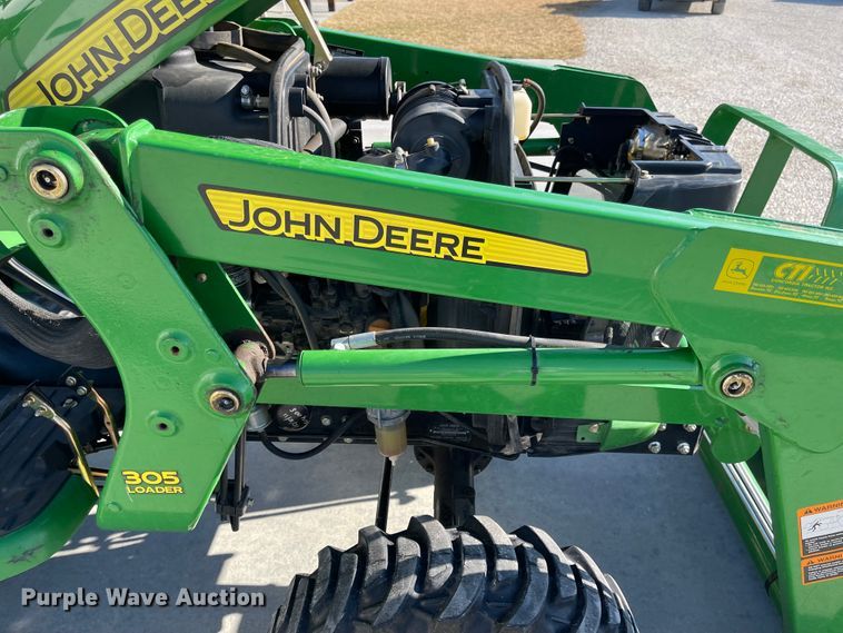 image for item FV9281 2010 John Deere 3038E  MFWD tractor