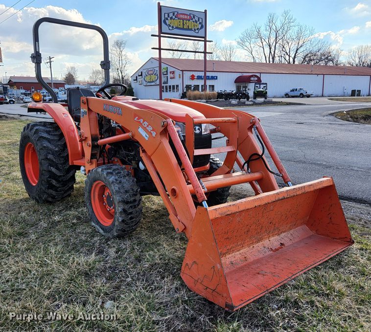 image for item HK9303 2013 Kubota L3800  MFWD tractor
