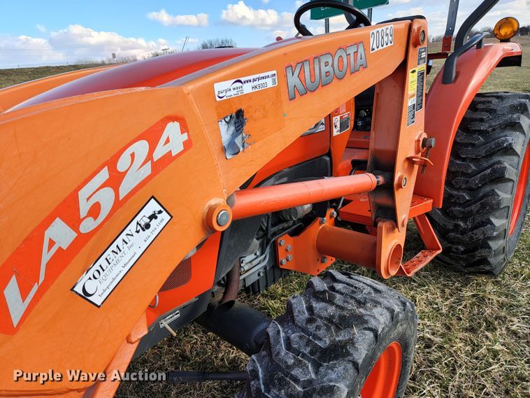 image for item HK9303 2013 Kubota L3800  MFWD tractor