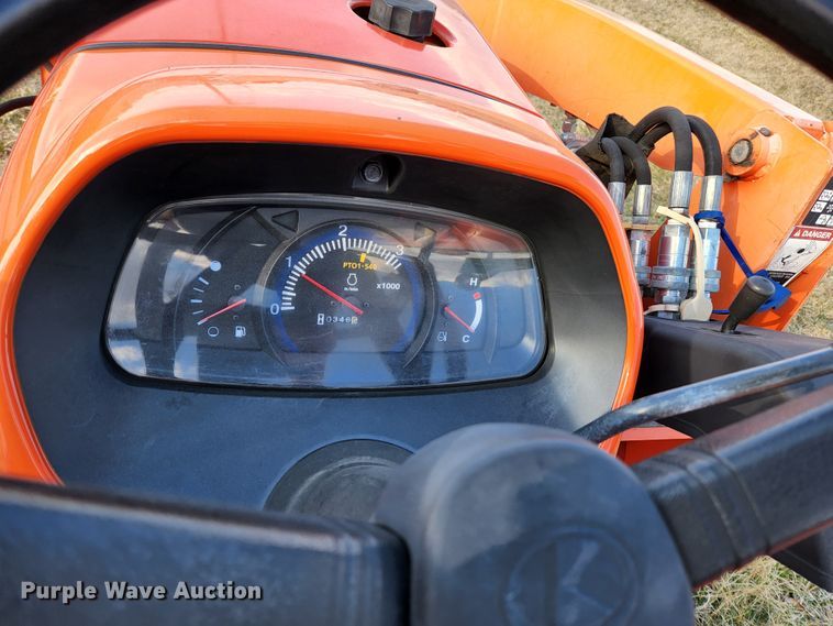 image for item HK9303 2013 Kubota L3800  MFWD tractor